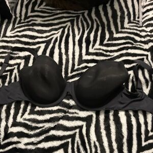 Black Seamless Molding Underwire Bra - Women Intimates